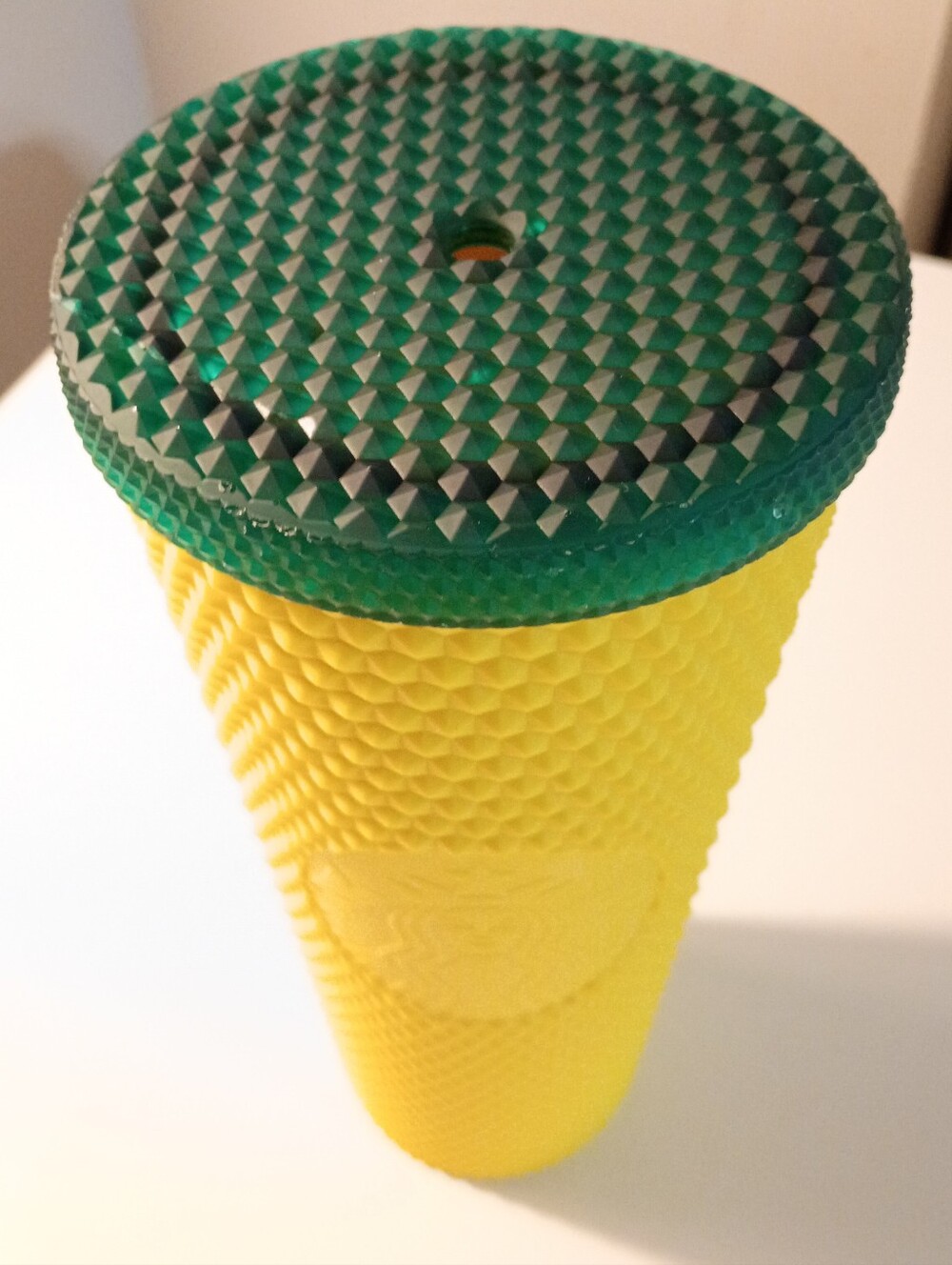 Hawaiian Starbucks Textured Yellow Tumbler with Green Lid